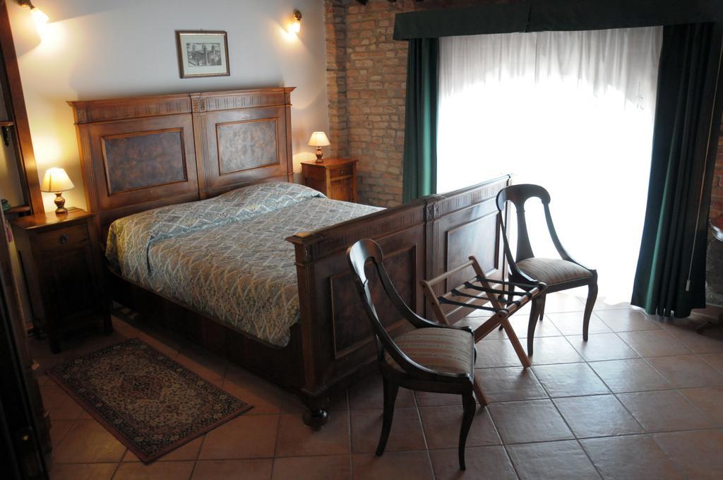 Agriturismo-R&B Corte Dei Gioghi 费拉拉 客房 照片