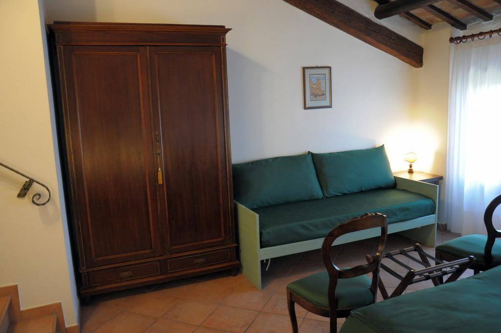 Agriturismo-R&B Corte Dei Gioghi 费拉拉 客房 照片