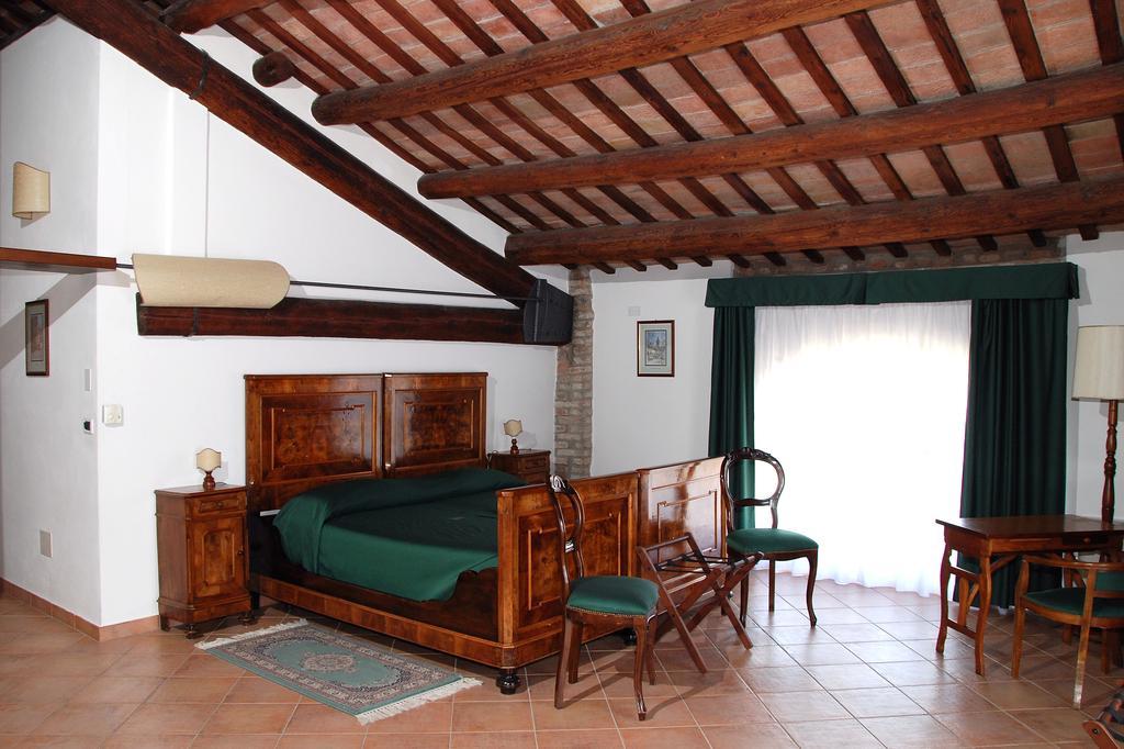Agriturismo-R&B Corte Dei Gioghi 费拉拉 外观 照片