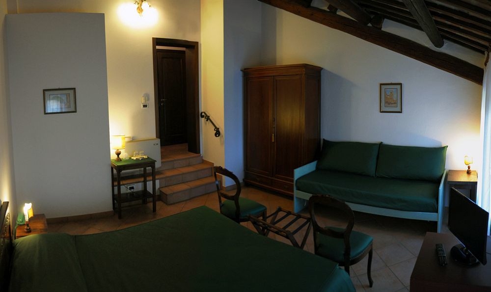 Agriturismo-R&B Corte Dei Gioghi 费拉拉 外观 照片