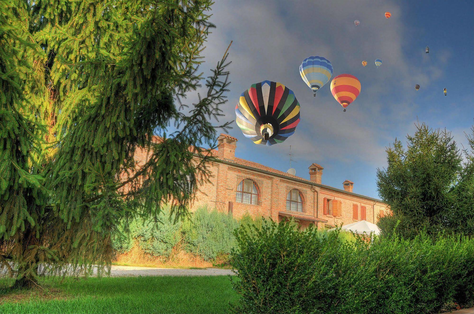 Agriturismo-R&B Corte Dei Gioghi 费拉拉 外观 照片