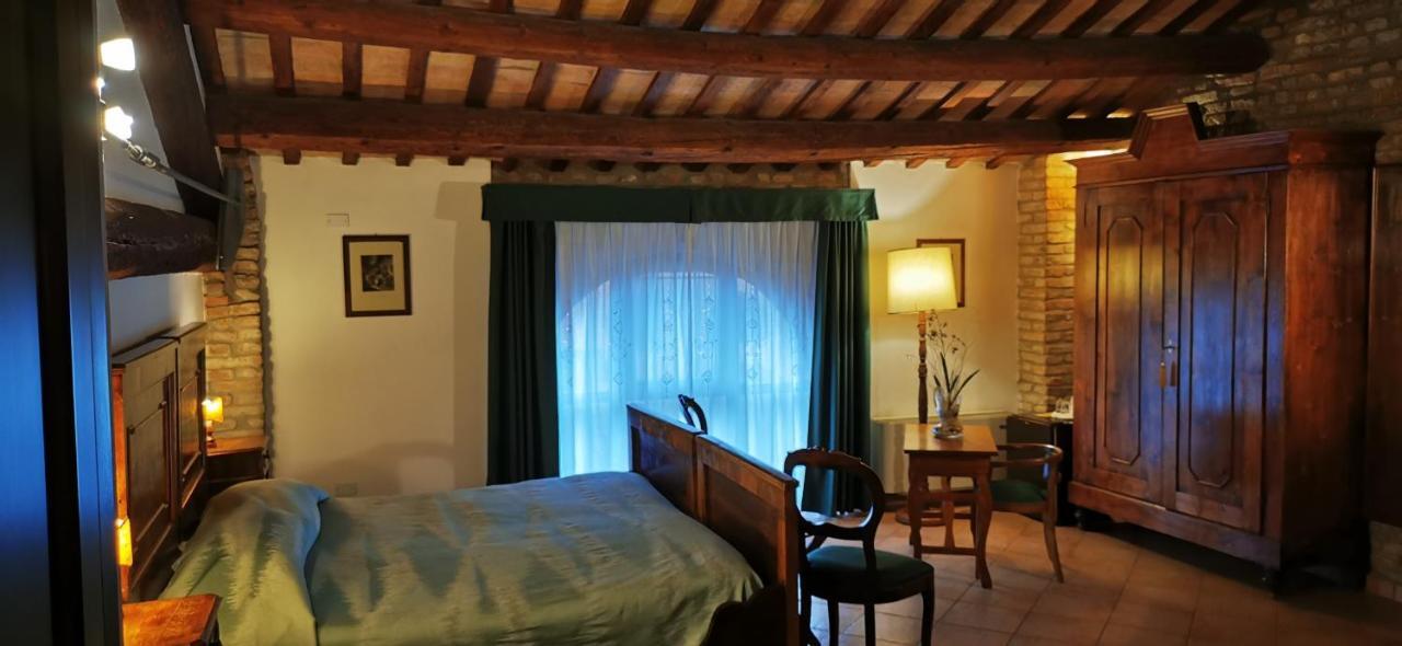 Agriturismo-R&B Corte Dei Gioghi 费拉拉 外观 照片